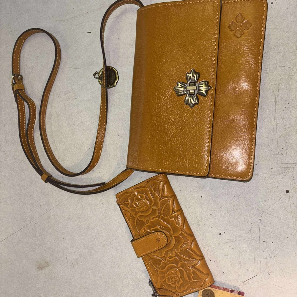 Patricia Nash Tan Crossbody Bag and Wallet Set